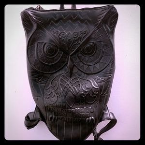 Black 3D owl backpack (leathery material) unisex